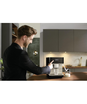 MIELE CM 6360 MilkPerfection Kaffeevollautomat Obsidianschwarz/CleanSteelMetallic