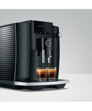 JURA E4 (EA) Kaffeevollautomat Piano Black