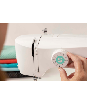 SINGER M1505 WEISS Freiarm-Nähmaschine (4-stufig)