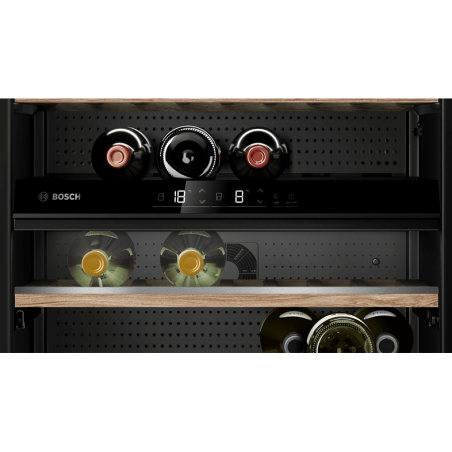 BOSCH KWK16ABGA Weinklimaschrank (EEK G, Schwarz)