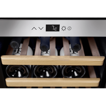 CASO 660 WineComfort 66 Weinklimaschrank (EEK G, Schwarz)