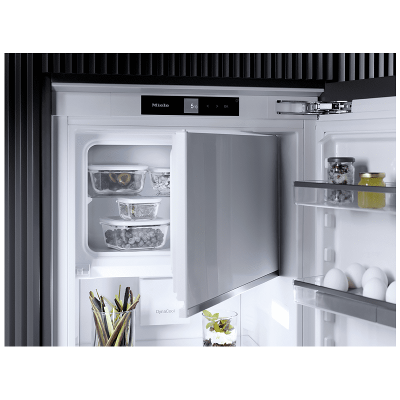 MIELE K 7474 D EU1 Kühlschrank (D, 1395 mm hoch, k. A.)