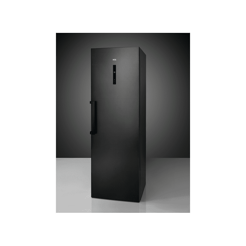 AEG RKB738E5MB Kühlschrank (E, 1860 mm hoch, Black Stainless Steel)