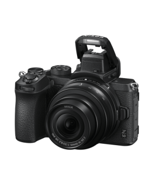 NIKON Z 50 Kit Systemkamera mit Objektiv 16-50 mm , 8 cm Display Touchscreen, WLAN