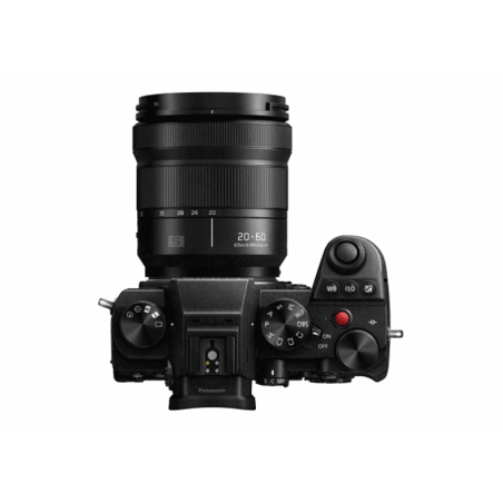 PANASONIC DC-S5E-K Kit Systemkamera mit Objektiv 20-60 mm , 7,6 cm Display Touchscreen