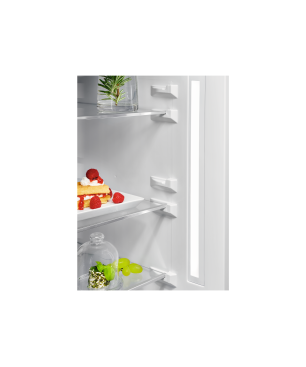 AEG RCB 736 D 5 MB Kühlgefrierkombination (D, 200 kWh, 201 cm hoch, Black Stainless Steel, Seiten dunklegrau)