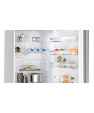 SIEMENS KG39NXIBF iQ300 Kühlgefrierkombination (B, 129 kWh, 2030 mm hoch, inox-antifingerprint)