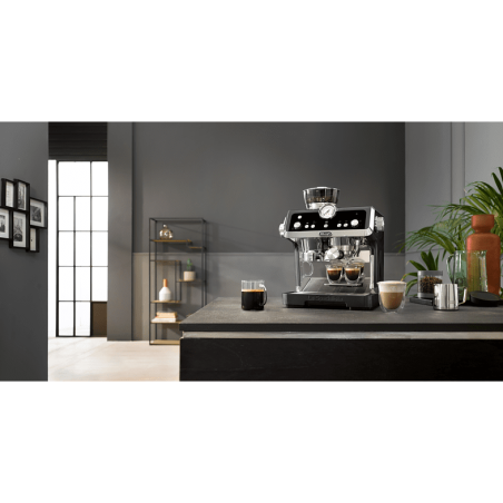 DELONGHI La Specialista Prestigio EC9355.BM Espressomaschine Schwar...