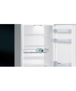 SIEMENS KG36VVLEA iQ300 Kühlgefrierkombination (E, 233 kWh, 1860 mm hoch, Edelstahl-Look)
