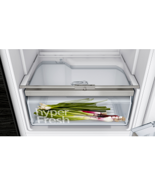 SIEMENS KI21RADD0 Kühlschrank (D, 874 mm hoch, k. A.)