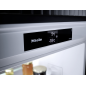 MIELE K 7743 E Kühlschrank (E, 1770 mm hoch, Weiß)