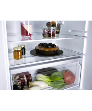 MIELE K 7104 E Selection Kühlschrank (E, 874 mm hoch, Weiß)