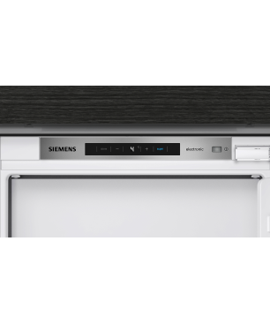 SIEMENS KI82LADE0 Kühlschrank (E, 1772 mm hoch, k. A.)