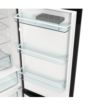 GORENJE ONRK619DBK Gorenje Retro Collection Kühlgefrierkombination (D, 192 kWh, 1940 mm hoch, Tiefschwarz)