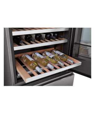 LG SIGNATURE LSR200W LG SIGNATURE Weinkühlschrank/Kühlgefrierkombination (EEK E, Edelstahl)