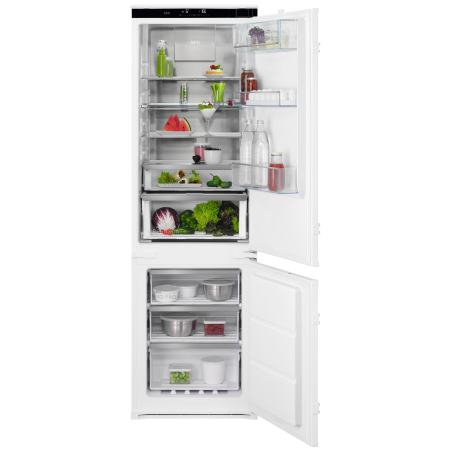 AEG SCE818E8MS Serie 8000 mit 360° Cooling-Technologie Kühlgefrierkombination (E, 217 kWh, 1772 mm hoch, Weiß)