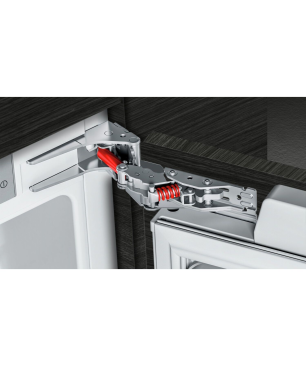 SIEMENS KI51FADE0 iQ700 Kühlschrank (E, 1397 mm hoch, k.A.)