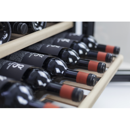 CASO 628 WineSafe 18 EB Weinklimaschrank (EEK G, Schwarz)