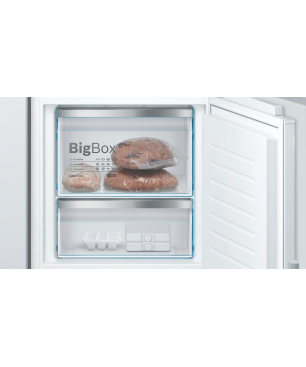 BOSCH KIS 77 AD D0 Serie 6 Kühlgefrierkombination (D, 166 kWh, 1578 mm hoch, k.A.)