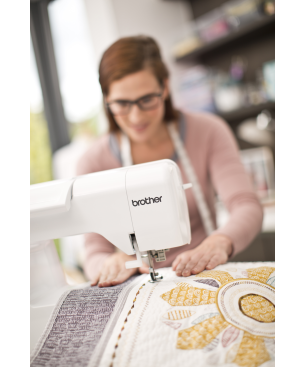 BROTHER Brother Nähmaschine Innovis 1300 Nähmaschine