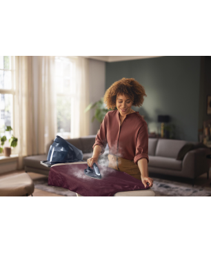 PHILIPS PSG7130/20 PerfectCare Serie 7000 Dampfbügelstation (2100 Watt, 8 bar)