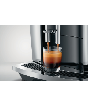 JURA E8 (EB) Kaffeevollautomat Chrom