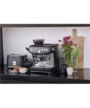 SAGE The Barista Express Impress Espressomaschine schwarz